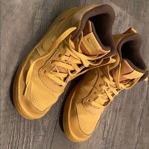 Nike 6.5Y